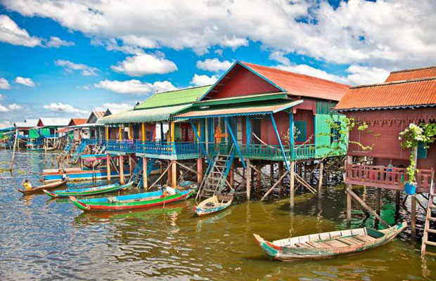 3-Days Tours Discovery Angkor Temples + Waterfall & floating village Explorer 