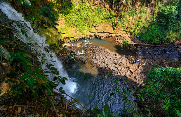 Leng Ang Khin Waterfall