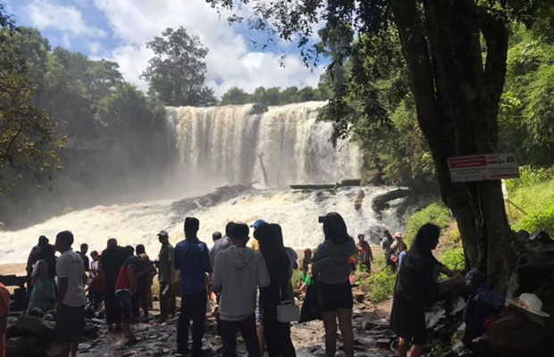 Busra Falls (Bousra Waterfall)