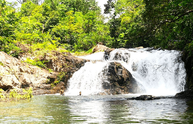 Chrak Leang Waterfall