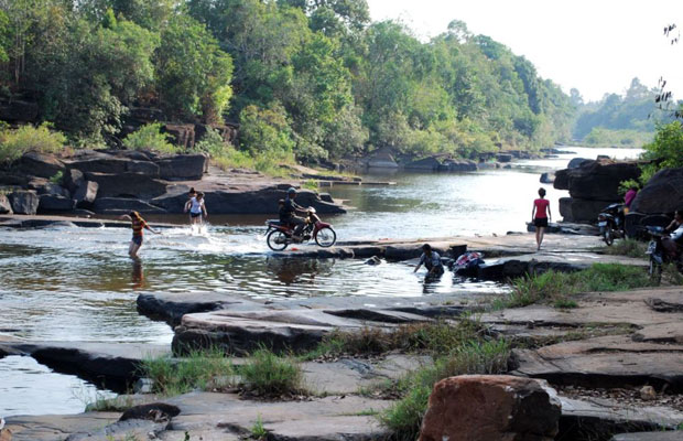 Chi Phat Ecotourism Village