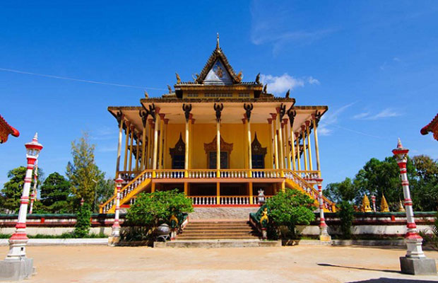 Wat Sar Sor 100 monestry 