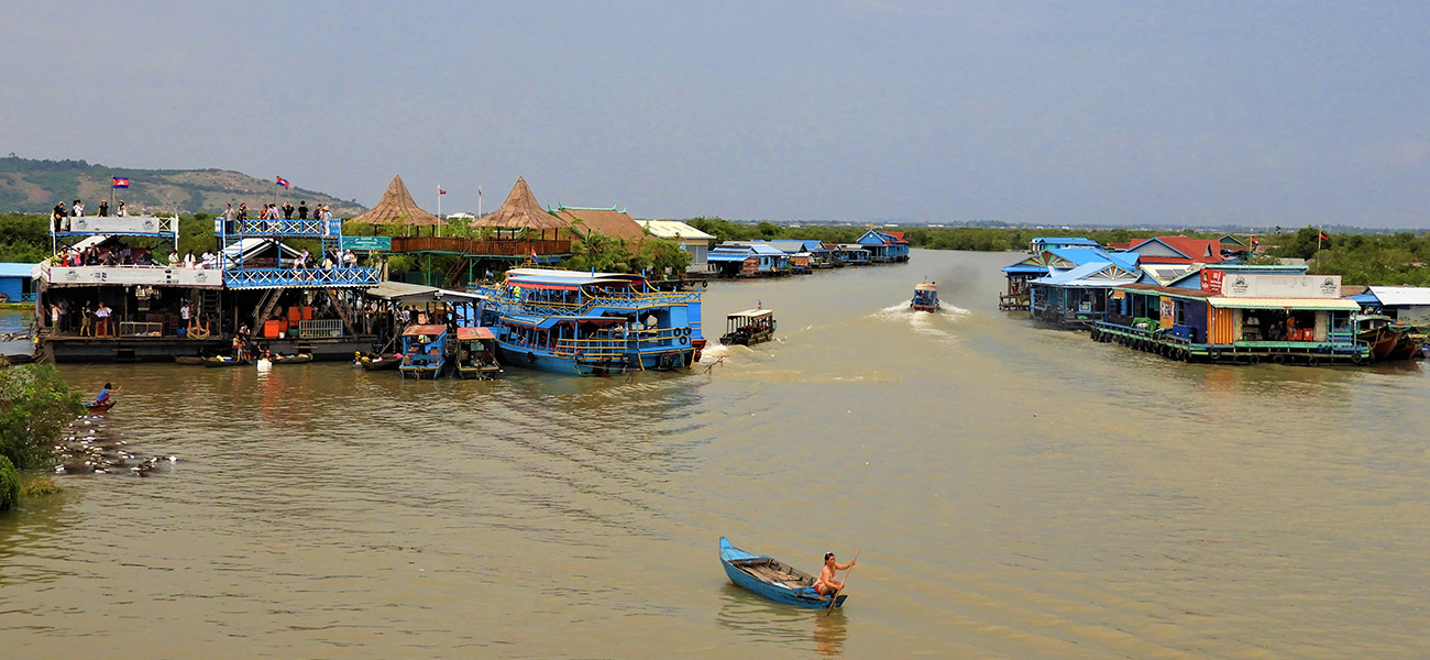 The Floating Village Tours